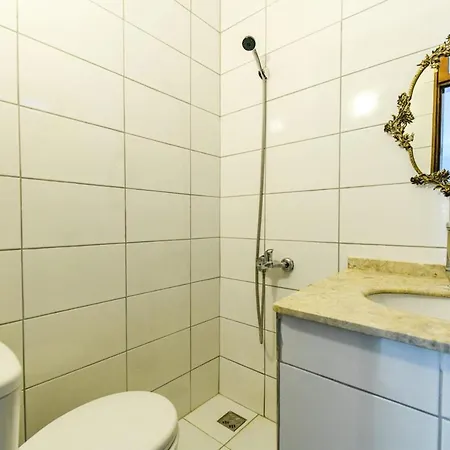 Daire Duplex House With Shared Pool Near Beach In